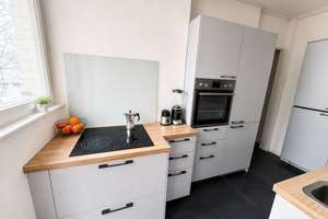Stuck & Stadtgeflüster: 5-Zimmer-Altbauwohnung mit Balkon im Heusteigviertel – Die vollständige Adresse der Immobilie erhältst du vom Anbieter., 70180 Lehen, Stuttgart – Vorschaubild 4