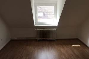 Attraktive, vollständig renovierte 3,5-Zimmer-DG-Wohnung in Bochum – Die vollständige Adresse der Immobilie erhältst du vom Anbieter., 44892 Langendreer/Alter Bahnhof, Bochum – Vorschaubild 2