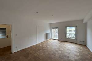 Repräsentative, sehr großzügige 3-Zimmer Wohnung im 1. OG mit Garage in Bonn-Kessenich/Dottendorf – Loki-Schmidt-Platz 1, 53129 Dottendorf, Bonn – Vorschaubild 16