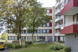 Demnächst frei!  Geräumige 3-Zimmer-Wohnung in Siegen mit Balkon – Kolberger Straße 57, 57072 Siegen, Siegen – Vorschaubild 3