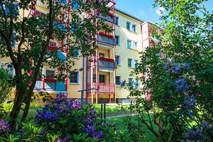 Bestens sanierte 2-Raum-Wohnung in Zwickau – Eckersbacher Höhe 31, 8066 Eckersbacher Höhe (E1-E4), Zwickau – Vorschaubild 1