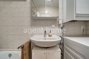 MÖBLIERT - LIVING WITH STYLE - 2-Zimmer mit Balkon in Toplage – Die vollständige Adresse der Immobilie erhältst du vom Anbieter., 70178 Karlshöhe, Stuttgart – Vorschaubild 20