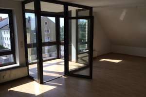 Zentrale 2-Zimmer-Wohnung mit verglaster Loggia - WBS erforderlich! – Berliner Straße 21B, 33647 Brackwede, Bielefeld – Vorschaubild 5