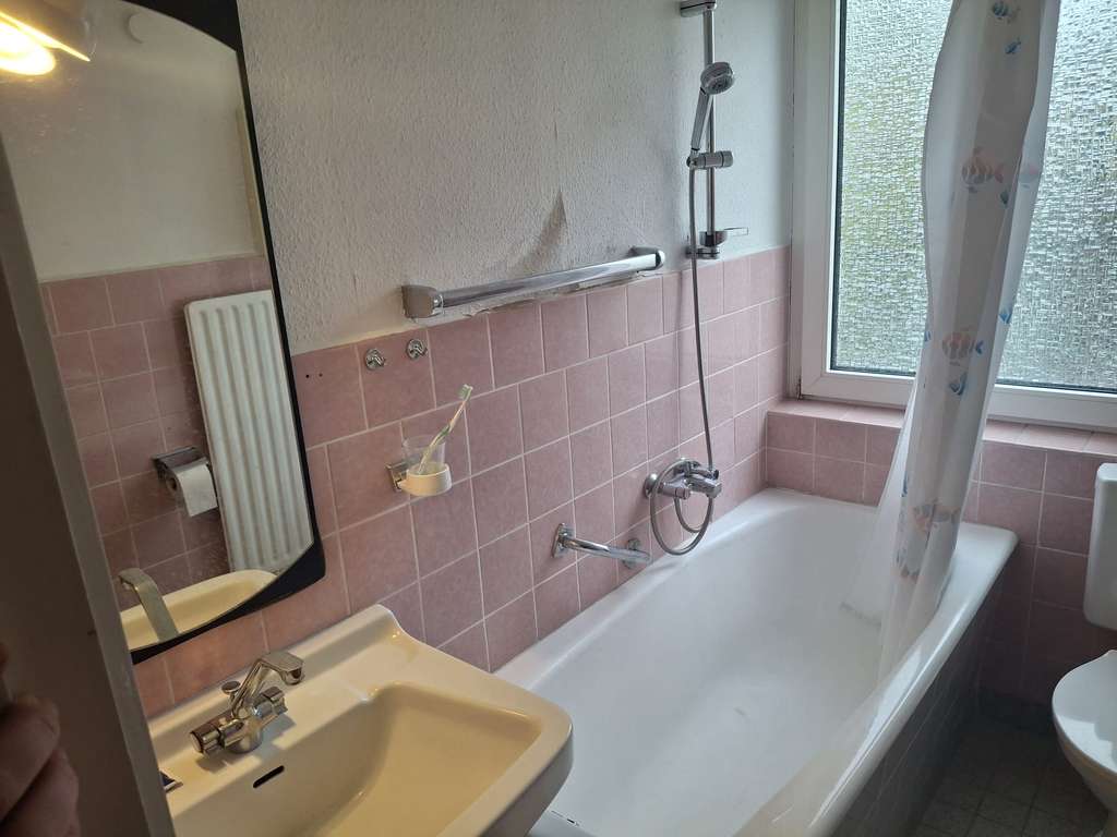 Immobilie in Geesthacht - Zweifamilienhaus mit viel Potenzial in bester Lage von Geesthacht - Bild 2