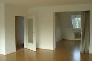 Nymphenburg-Gern: 4,5-Zimmer-Wohnung mit Süd-Balkon/Terrasse und Hobbyraum – Die vollständige Adresse der Immobilie erhältst du vom Anbieter., 80638 Neuhausen, München – Vorschaubild 5