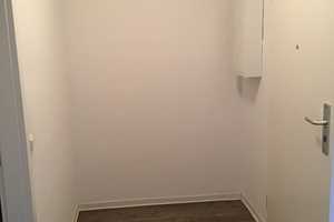 Charmante 1-Zimmer-Wohnung mit Balkon in ruhiger Lage von Bonn-Medinghoven – frisch renoviert – Europaring 12, 53123 Bonn – Vorschaubild 4