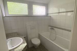 Große 3 Zimmer Wohnung mit Einbauküche in direkter Rheinnähe!!!! – Luegallee 5, 40545 Oberkassel, Düsseldorf – Vorschaubild 7