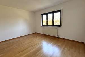 FREI! 3,5-Zimmerwohnung mit Loggia und Garage in beliebter Lage von Durlach – Die vollständige Adresse der Immobilie erhältst du vom Anbieter., 76227 Durlach, Karlsruhe – Vorschaubild 5