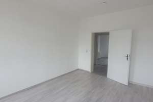 Geräumige helle 3-Raumwohnung mit Einbauküche – Simonstraße 14, 39114 Cracau, Magdeburg – Vorschaubild 5