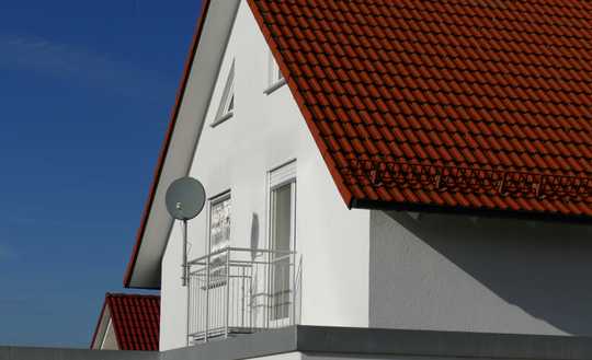 Massive Doppelhaushälfte in ruhiger und schöner Lage / Architektenhaus