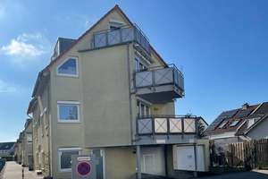 Schöne Maisonette Wohnung mit 3 Balkonen