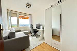 HELLE GERÄUMIGE 3 ZKB MIT HERRLICHEM WEITBLICK ÜBER AUGSBURG! ZUM SELBSTBEZUG ODER ZUR KAPITALANLAGE – Die vollständige Adresse der Immobilie erhältst du vom Anbieter., 86167 Lechhausen-Ost, Augsburg – Vorschaubild 12