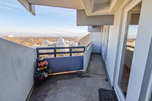 Über den Dächern Kölns: Helle 2-Zimmer-Wohnung mit Panoramablick im 15. Stock + Garage – Liller Straße 2, 50765 Chorweiler (Ortsteil), Köln – Vorschaubild 18