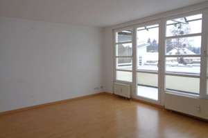 Ruhige toll geschnittene 2- Zimmerwohnung  im familienfreundlichen Wohnpark Staaken ! – Pfarrer-Theile-Straße 19, 13591 Staaken, Berlin – Vorschaubild 2