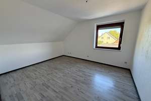 Großzügiges Zweifamilienhaus in Liebenau mit großem Garten / Teich / Sauna und drei Garagen! – Die vollständige Adresse der Immobilie erhältst du vom Anbieter., 31618 Liebenau – Vorschaubild 13