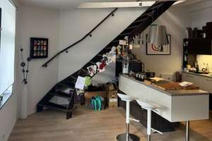 Young Professionals aufgepasst! Modernes 3-Zimmer-Loft  mit Dachterrasse in zentraler  Lage – Augustastraße 23, 40477 Pempelfort, Düsseldorf – Vorschaubild 1