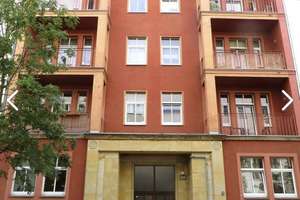 Stilvolle 1,5-Zimmer-Wohnung mit Balkon & neuer Design-Einbauküche befristet auf 1 Jahr – Die vollständige Adresse der Immobilie erhältst du vom Anbieter., 10243 Friedrichshain, Berlin – Vorschaubild 1