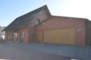 Einfamilienhaus mit zwei Wohneinheiten auch für die große Familie – Die vollständige Adresse der Immobilie erhältst du vom Anbieter., 49584 Fürstenau – Vorschaubild 1