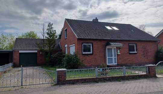 Bild von Bieterverfahren: Wohnhaus in Petersfehn - Abriss oder Sanierung