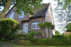 STILVOLLES FAMILIENHAUS mit großem, geschütztem Garten in Düsseldorf-Wittlaer – Die vollständige Adresse der Immobilie erhältst du vom Anbieter., 40489 Wittlaer, Düsseldorf – Vorschaubild 21