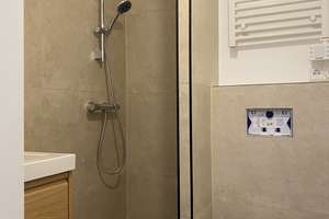 KOMPLETT NEU RENOVIERT! Inkl. Küchen mit Waschmaschine/Kühlschrank – Kriegsstr 290, 76135 Weststadt, Karlsruhe – Vorschaubild 9