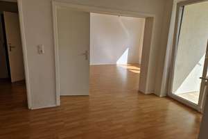 Familienfreundliche 3-Zimmer-Wohnung – Röttgen 135, 42109 Uellendahl-Katernberg, Wuppertal – Vorschaubild 2