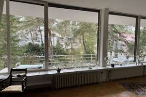 Villa zweier namhafter Architekten in Berlin-Kladow,  Nähe Groß-Glienicker See – Die vollständige Adresse der Immobilie erhältst du vom Anbieter., 14089 Kladow, Berlin – Vorschaubild 14