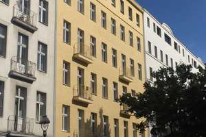 Schöne und ruhige 1-Zimmer Altbauwohnung nahe Spreebogen! Bezugsfrei!