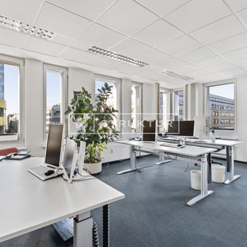 Moderne Büroflächen nach Sanierung im Erstbezug | 5. OG