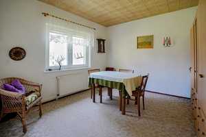 Charmanter Bungalow auf großem Grundstück – Sanierungsobjekt für Handwerker mit Gestaltungsfreiraum – Berlin – Vorschaubild 7