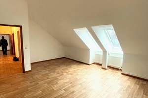 Helles Dachgeschoß in Eimsbüttel