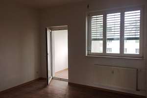 3-Zimmer-Wohnung mit EINBAUKÜCHE in Gohlis zu vermieten! – Max-Liebermann-Straße 21c, 4157 Gohlis-Nord, Leipzig – Vorschaubild 2