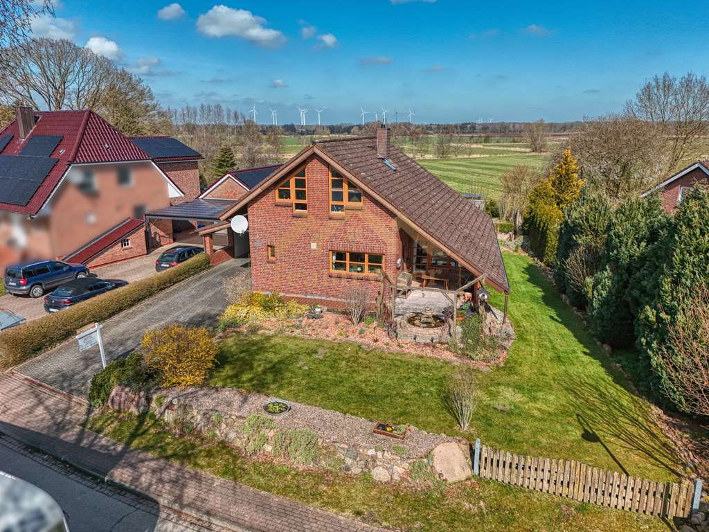 Immobilie in Armstedt - Architektenhaus für Familien in Feldrandlage mit Vollkeller - Bild 4