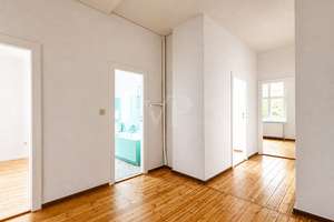 Charmante 2,5-Zimmer-Hochparterrewohnung in denkmalgeschützter Wohnanlage in Lichterfelde-West – Die vollständige Adresse der Immobilie erhältst du vom Anbieter., 12203 Lichterfelde, Berlin – Vorschaubild 4
