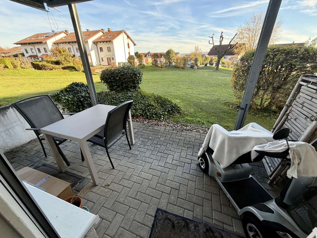 Immobilie in Waldshut-Tiengen - Solide vermietete Wohnung mit Lift in Waldshut-Tiengen - Bild 2