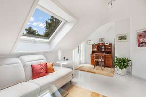 Einziehen & Wohlfühlen! Zukunftssicheres Luxusanwesen mit 7 Zi., Solaranlage, Pool, Garage/Carport – Die vollständige Adresse der Immobilie erhältst du vom Anbieter., 14089 Kladow, Berlin – Vorschaubild 14