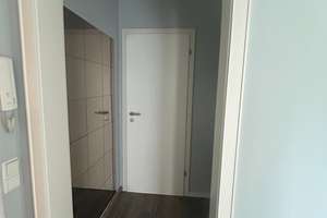 Helle, modernisierte Wohnung mit großzügigem Wohnkonzept und grünem Ausblick – Die vollständige Adresse der Immobilie erhältst du vom Anbieter., 51643 Gummersbach – Vorschaubild 5