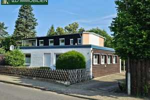 RESERVIERT! Schickes 2-Familienhaus in Seenähe – Goslar (Kreis) – Vorschaubild 1