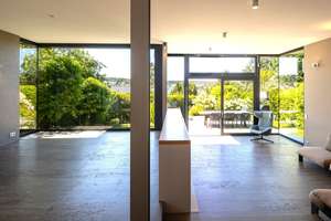 Zeitlose Architektur in exklusiver Grünlage von Stuttgart-Botnang – Die vollständige Adresse der Immobilie erhältst du vom Anbieter., 70195 Botnang-Süd, Stuttgart – Vorschaubild 7