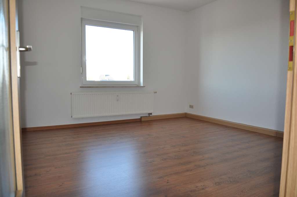 Immobilie in Hartha - Gepflegtes Mehrfamilienhaus - Eigennutzung möglich - Bild 2