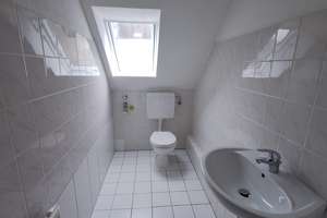 4 Zimmer Dachgeschoss Wohnung + 1 Monat mietfrei Sommeraktion – Töpferhof 10, 49078 Hellern, Osnabrück – Vorschaubild 9