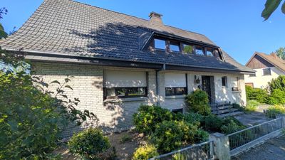 Einfam.-Haus, Hövelhof 180m² mit Grundstück 1334m²