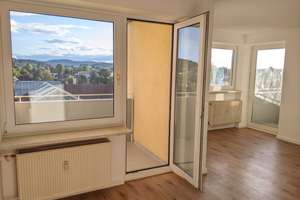 Gut geschnittene 3-Zi-Whg. 77 qm, S-Balkon, 4.OG, Lift, nur 381.000,- – Die vollständige Adresse der Immobilie erhältst du vom Anbieter., 82178 Puchheim – Vorschaubild 8