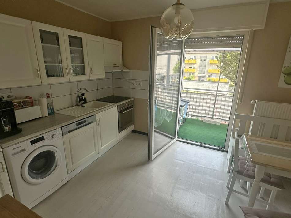 ../../../../Upload/DWCMXPTUWIA