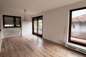 ***Wohnen in bester Lage*** großzügige 3,5-Zimmer-Wohnung mit umlaufendem Balkon – Etivalstr. 34, 75173 Südweststadt, Pforzheim – Vorschaubild 5
