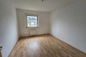 Schöne Wohnung in Lierenfeld mit neuen Design-Vinyl-Böden – Posener Str. 15, 40231 Düsseldorf – Vorschaubild 4