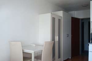 Möblierte Dachgeschosswohnung direkt am Uniklinik in Düsseldorf