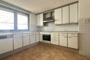 Freistehendes Einfamilienhaus mit großem Garten, zwei Garagen & vielseitigem Gestaltungspotenzial – Die vollständige Adresse der Immobilie erhältst du vom Anbieter., 74078 Biberach, Heilbronn – Vorschaubild 8