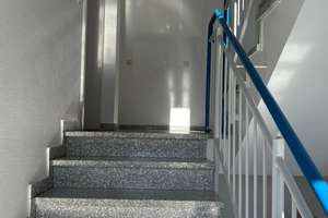 Helle 2 Zi-Wohnung mit Einbauküche in ruhiger Lage – 60389 Seckbach, Frankfurt am Main – Vorschaubild 3
