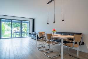 Provisionsfrei | Puristisches Townhouse mit viel Sonderausstattung & „Sundowner“ Dachterrasse – Die vollständige Adresse der Immobilie erhältst du vom Anbieter., 82380 Peißenberg – Vorschaubild 1